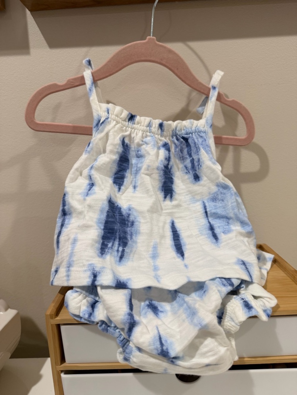 GAP White and Blue Tie-Dye Baby Matching Set